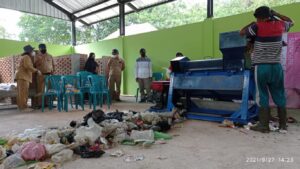 Pemeriksaan Pekerjaan dan Uji Fungsi Mesin dan Alat Pembangunan TPS3R