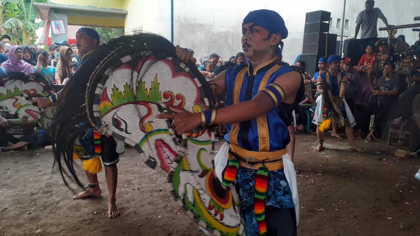 Pagelaran Seni Jathilan “Turonggo Mudo Maredho”