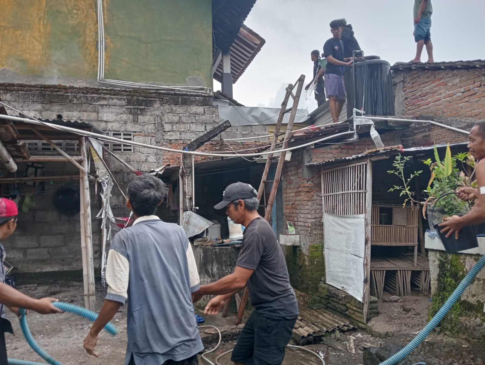 Kebakaran Melanda Rumah Bapak Widodo di Padukuhan Maredan, Sendangtirto
