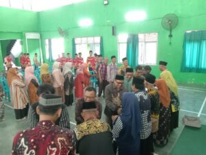 Pemkal Sendangtirto Gelar Halal Bi Halal