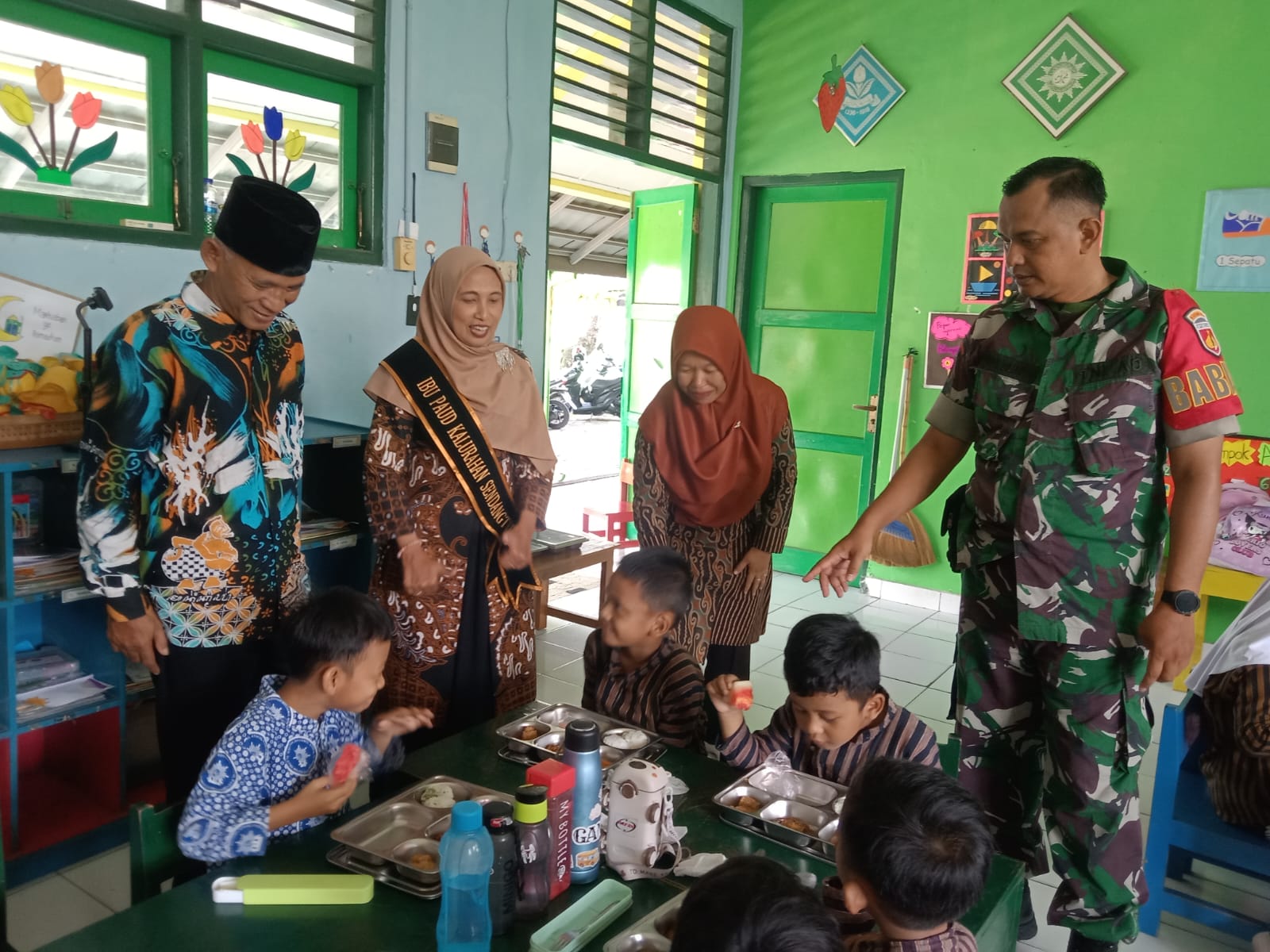 Monitoring dan Pendampingan Program Makan Bergizi Gratis (MBG) di SPPG Sendangtirto 1